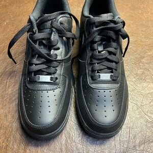Air Force 1 07’ 9.5